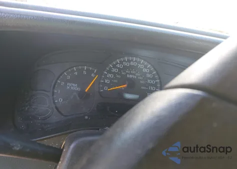 2005 GMC Sierra 1500 Work Truck from USA, damaged, VIN 1GTEC14X45Z119117